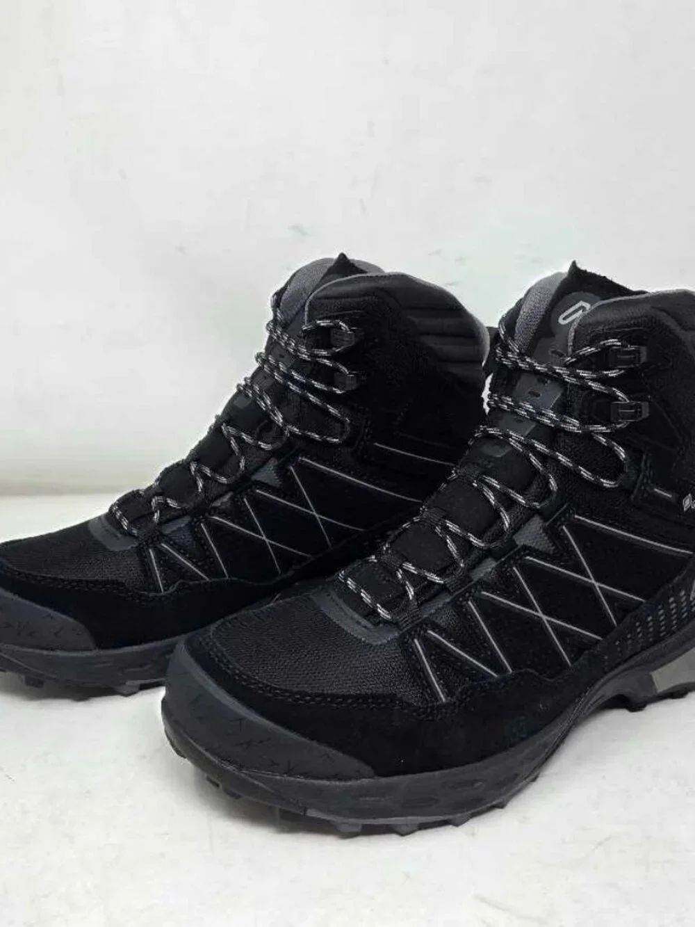 New 8.5 Asolo Tahoe Winter GTX Gore-Tex hiking boots in black